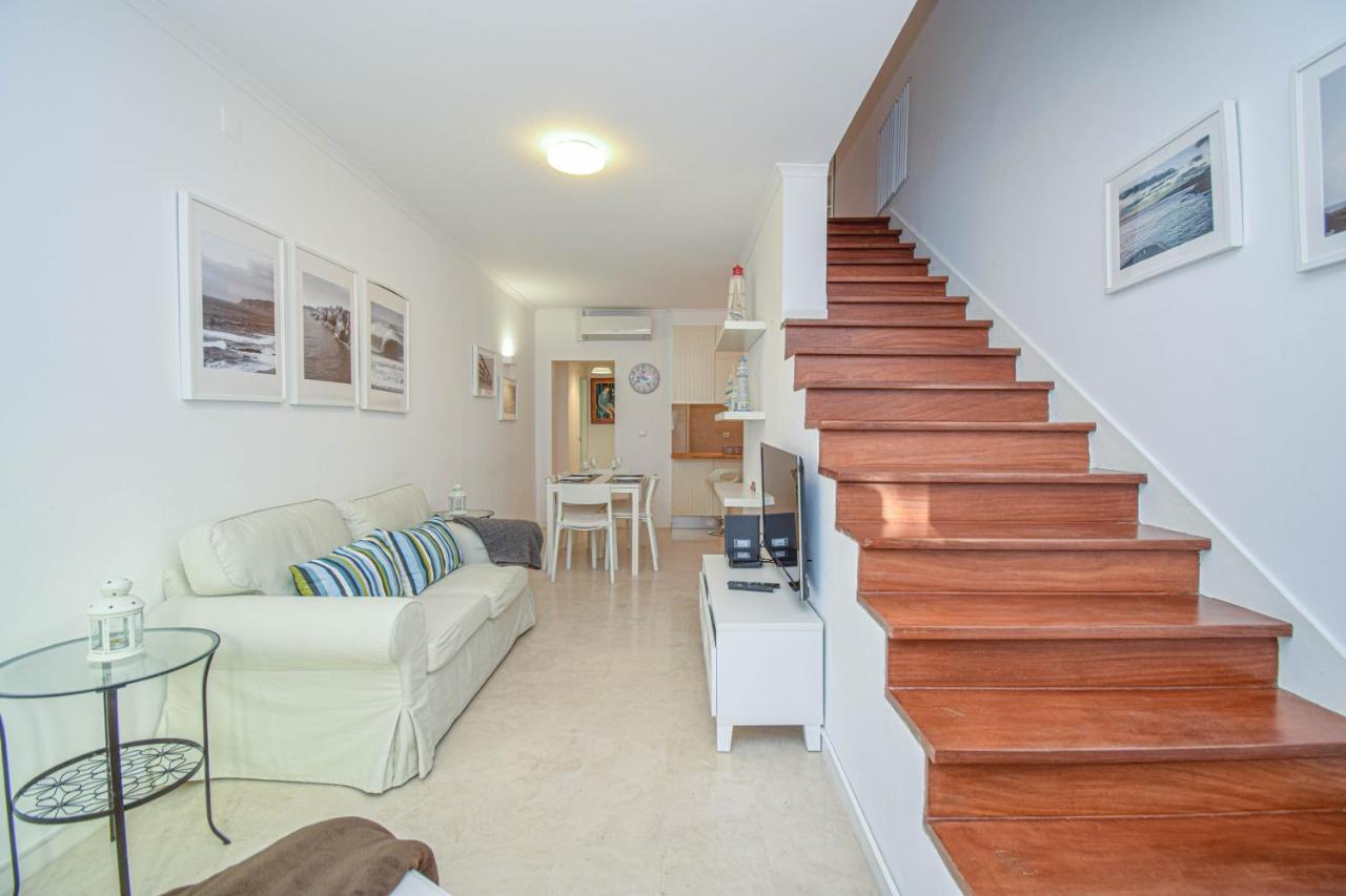 Central Family Apartment - 60 M From The Beach Кашкайш Екстериор снимка