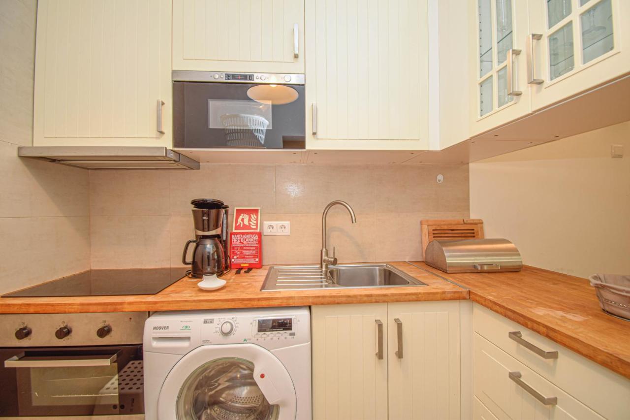 Central Family Apartment - 60 M From The Beach Кашкайш Екстериор снимка